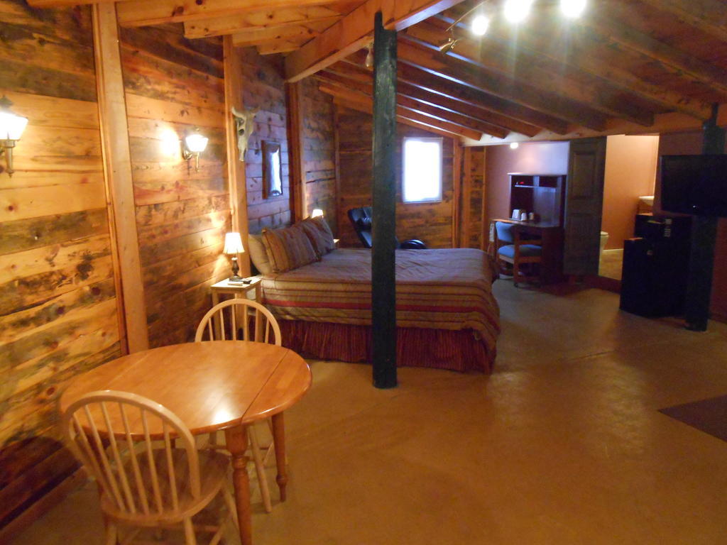 كاناب Redrock Country Inn المظهر الخارجي الصورة