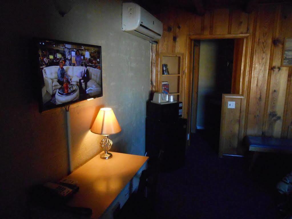 كاناب Redrock Country Inn المظهر الخارجي الصورة
