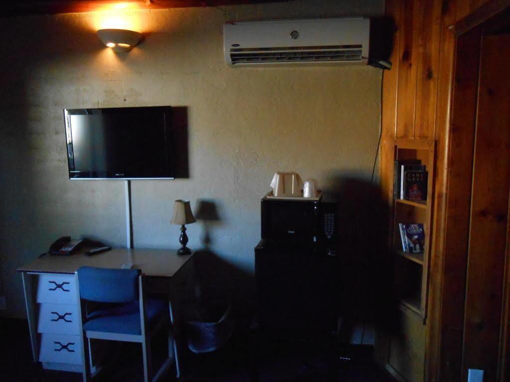 كاناب Redrock Country Inn المظهر الخارجي الصورة